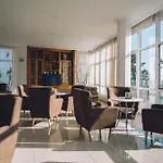 Dinajan Hotel 2*
