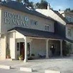 Dinajan Hotel Villanueva De Arosa