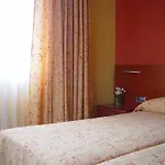 Dinajan Hotel