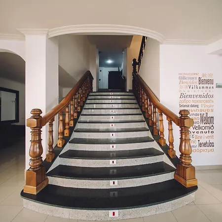 Dinajan 2* Villanueva De Arosa