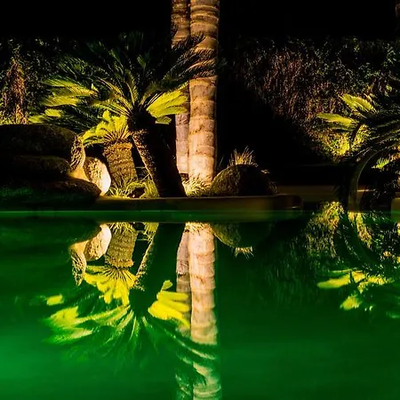 Dinajan Hotel