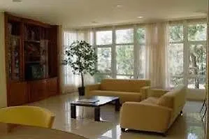 Hotel Dinajan 2*